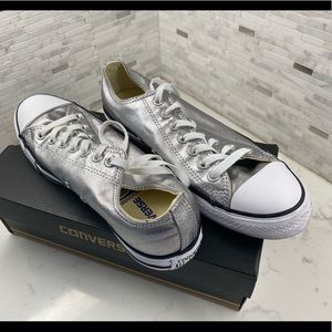 Women’s Converse